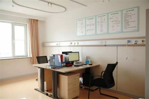 Crc去醫(yī)院推進(jìn)項目怎么穿合適？可以美甲染發(fā)嗎？(圖1)